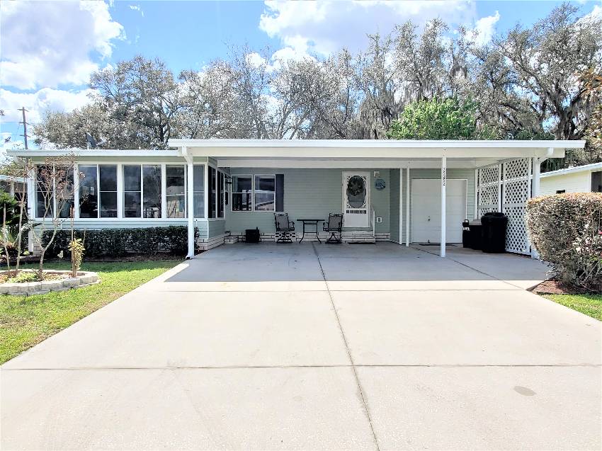 Zephyrhills, FL Mobile Home for Sale located at 35252 Jomar Ave